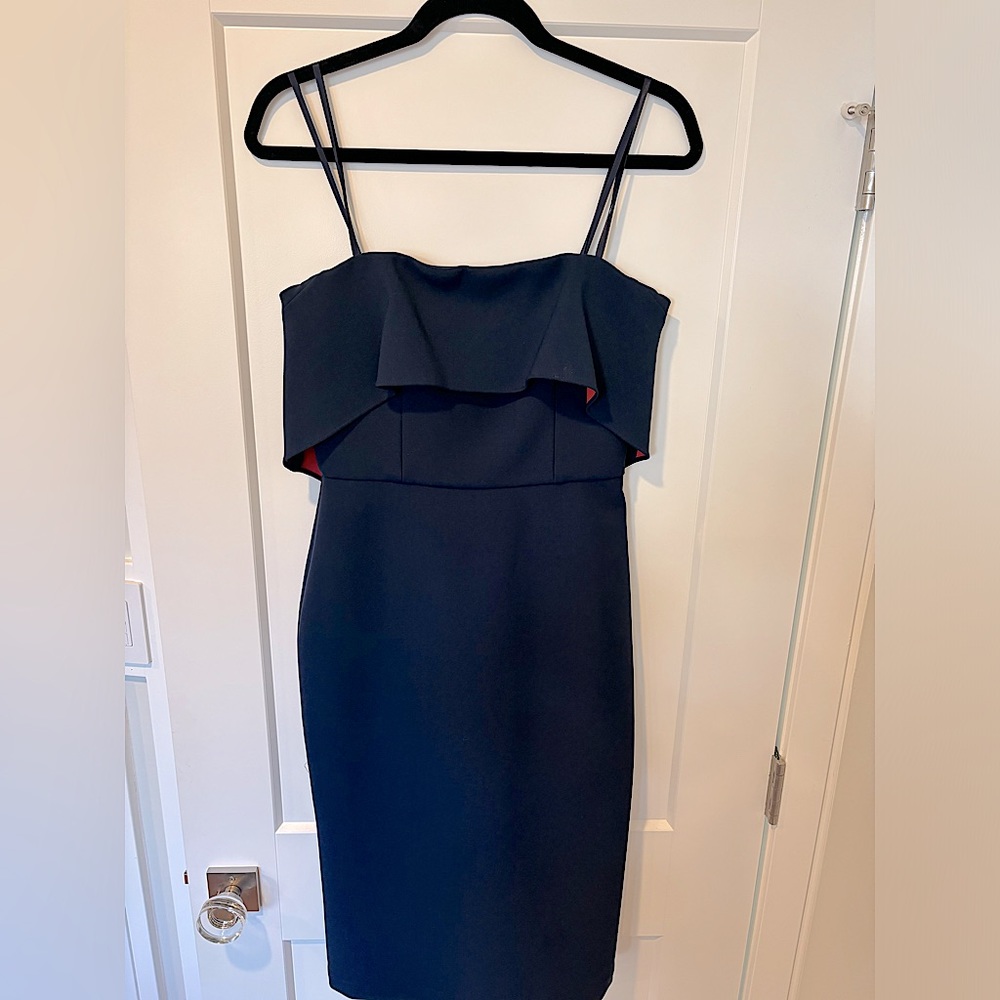 BCBG MaxAzria Montana Dress. Strapless Dress in Navy. Size 6. Great condition!